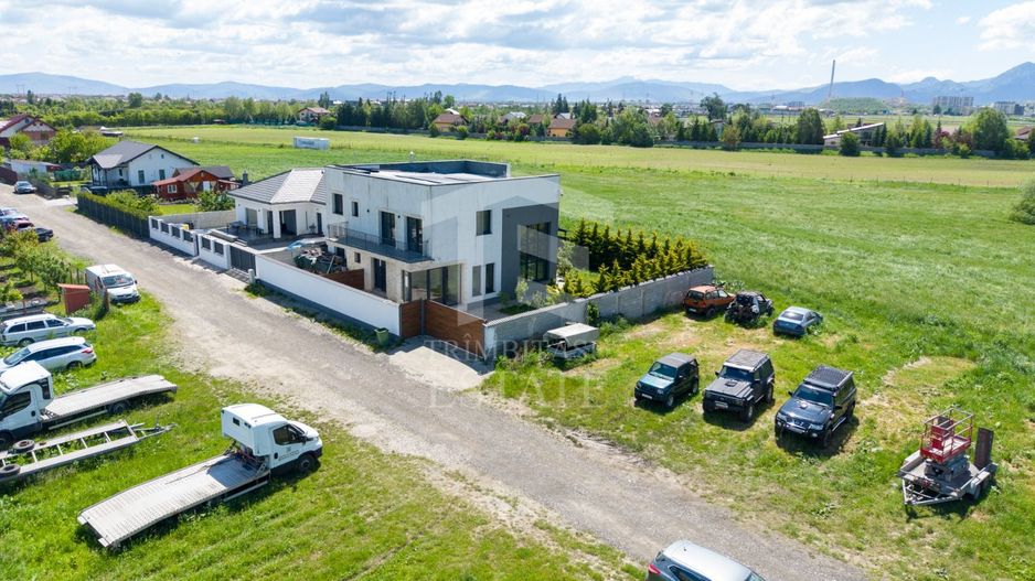 Sanpetru ,Subcetate-Casa 4 camere,3 bai+480 mp teren - Poză 30