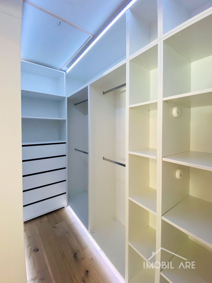 Apartament de lux cu 4 camere la mansardă - Poză 13