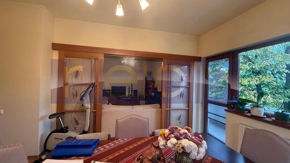 DE VANZARE APARTAMENT IN VILA 4 CAMERE DRUMUL SARII | OPORTUNITATE | - Poză 4