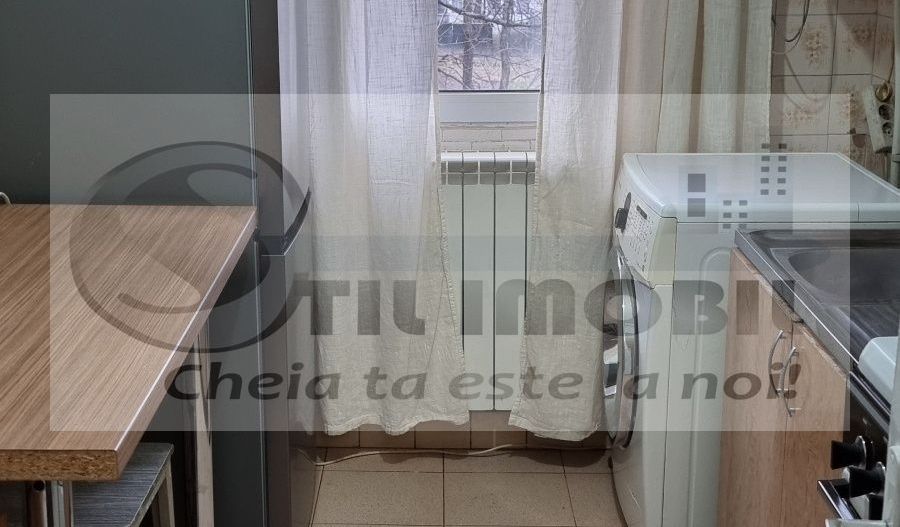 2 camere Podu Ros - Poză 6