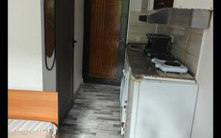 Cameră de cămin 12 mp, Bularga, renovată, mobilată, utilată, cu WC și duș - Poză 1