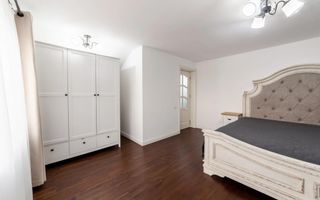 Casa moderna in Bradu - 3 camere,sauna proprie,mobilata , - Poză 12