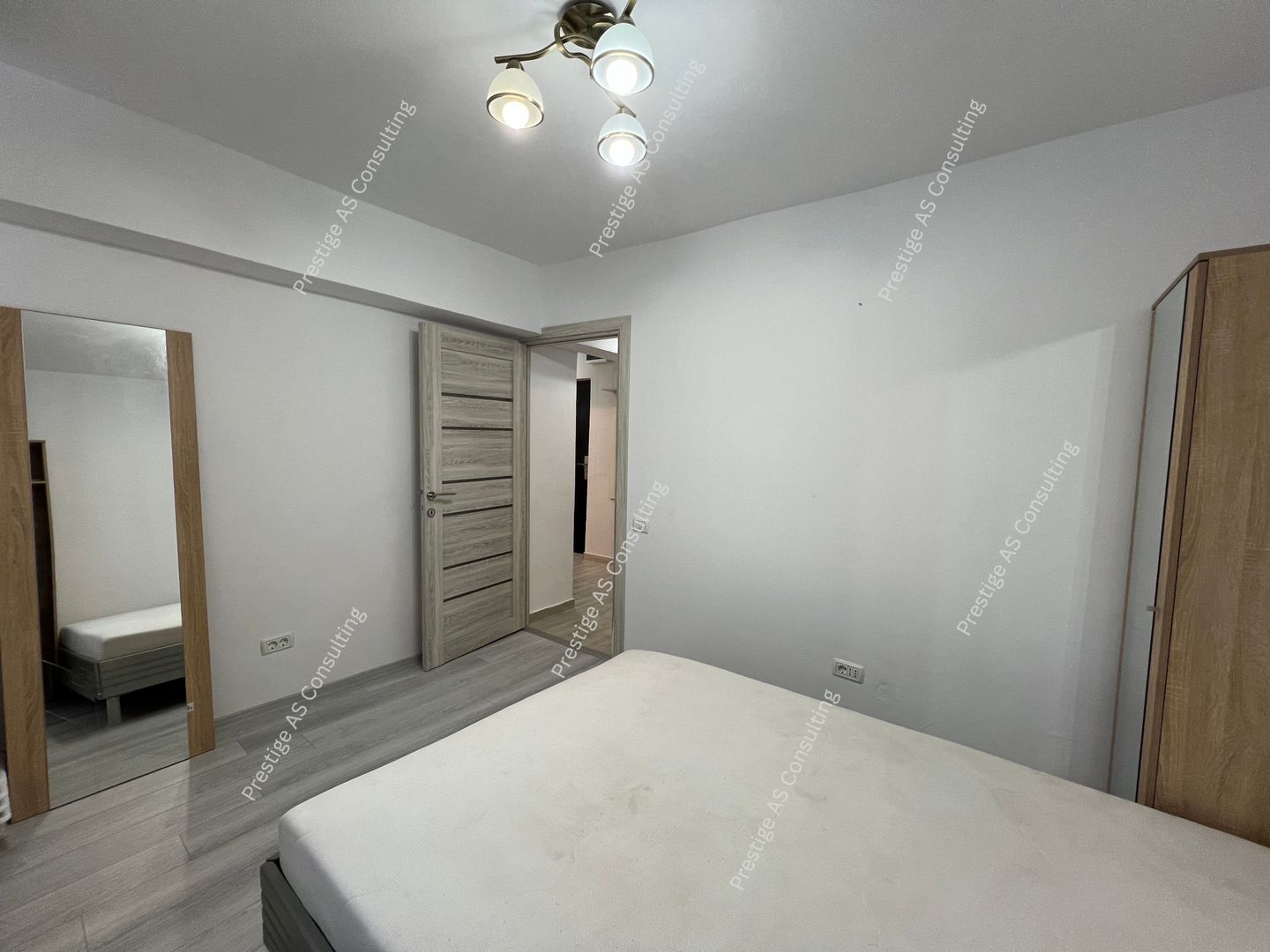Apartament 2 camere | Recent Renovat Etaj 1 | Zona Gh. Lazar - Poză 7
