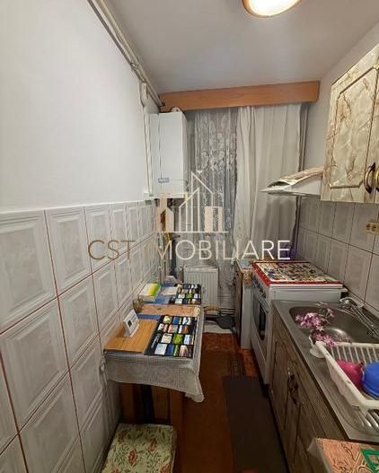 Apartament 2 camere decomandat Etaj 2 Zona Soarelui - Poză 5