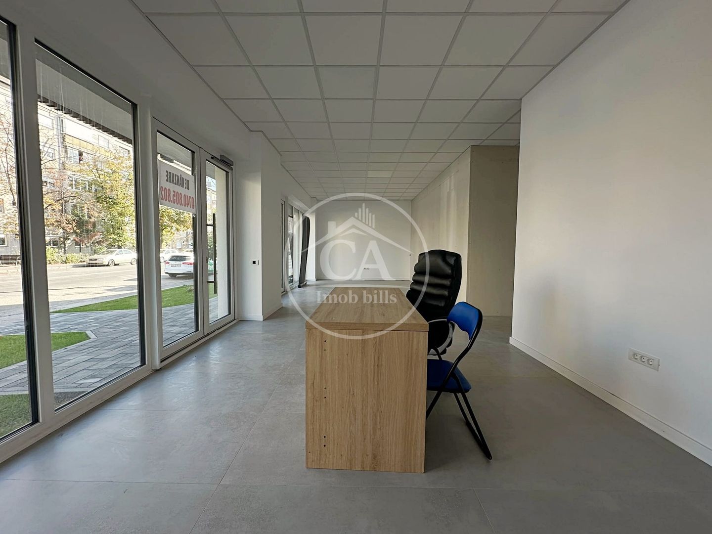 Spatiu comercial cu 3 camere de Vanzare in zona Iosia, Oradea - Poză 1