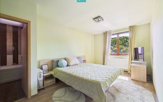 Casă în Mehala - Ideală pentru două familii - Poză 8