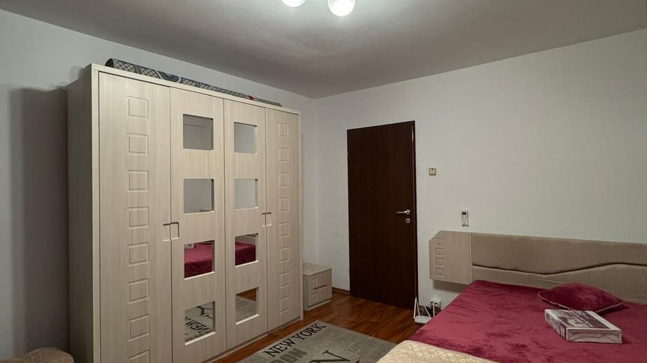 Garsonieră decomandată de închiriat Tineretului - Poză 1