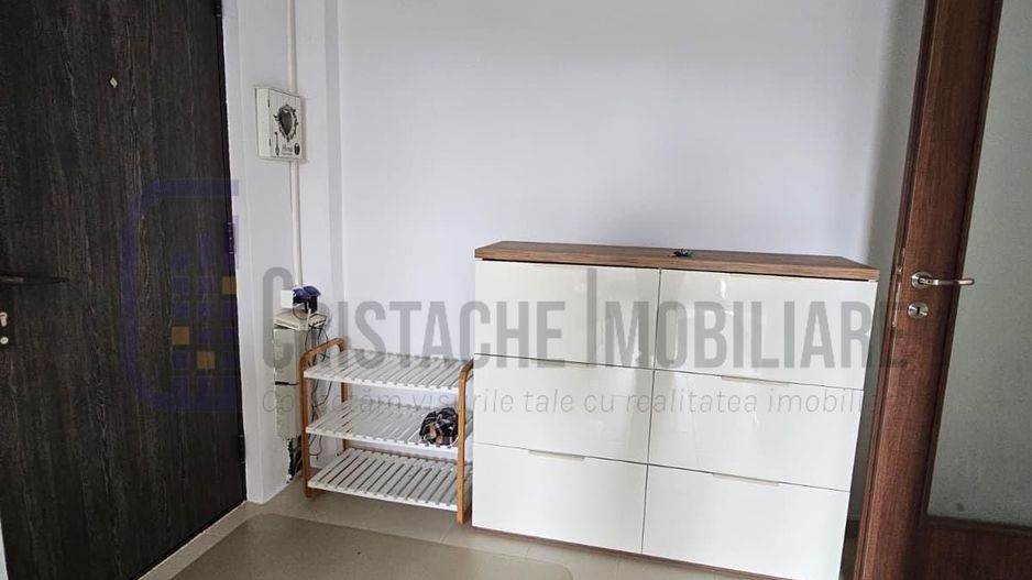 Apartament 3 Camere semidecomandat | Bd. 1 Mai - Favorit | Renovat & Mobilat - Poză 5
