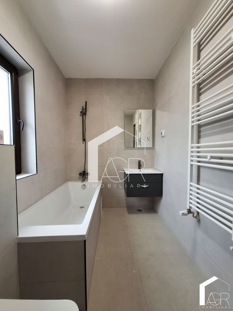 Casa P+1E+M, cu 5 camere, zona Rudului - Poză 16