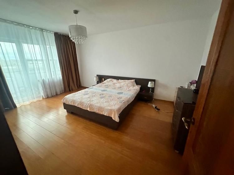 De vanzare apartament 3 camere, zona Rahova-Sebastian - Poză 4