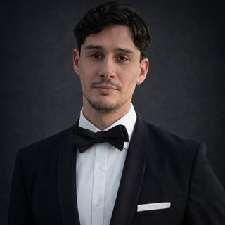 Mădălin Florian Milea - Escape Real Estate
