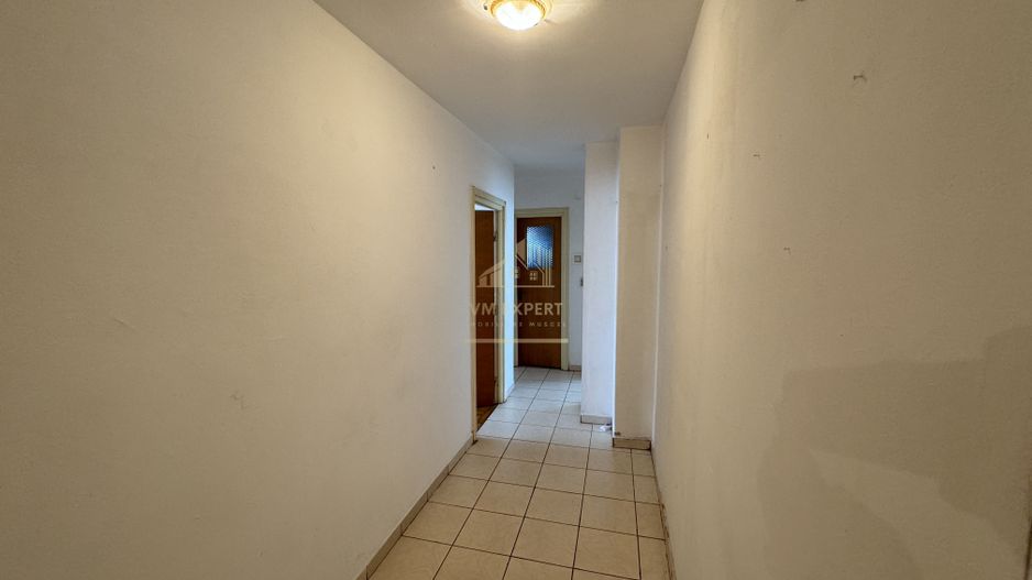 APARTAMENT CAMPULUNG 4 CAMERE, ETAJ 2, GRUI - Poză 14