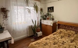 Ap. 3 camere decomandat - Str. Petre Țuțea, zona Nicolina 1 - Pers. fizica - Poză 3