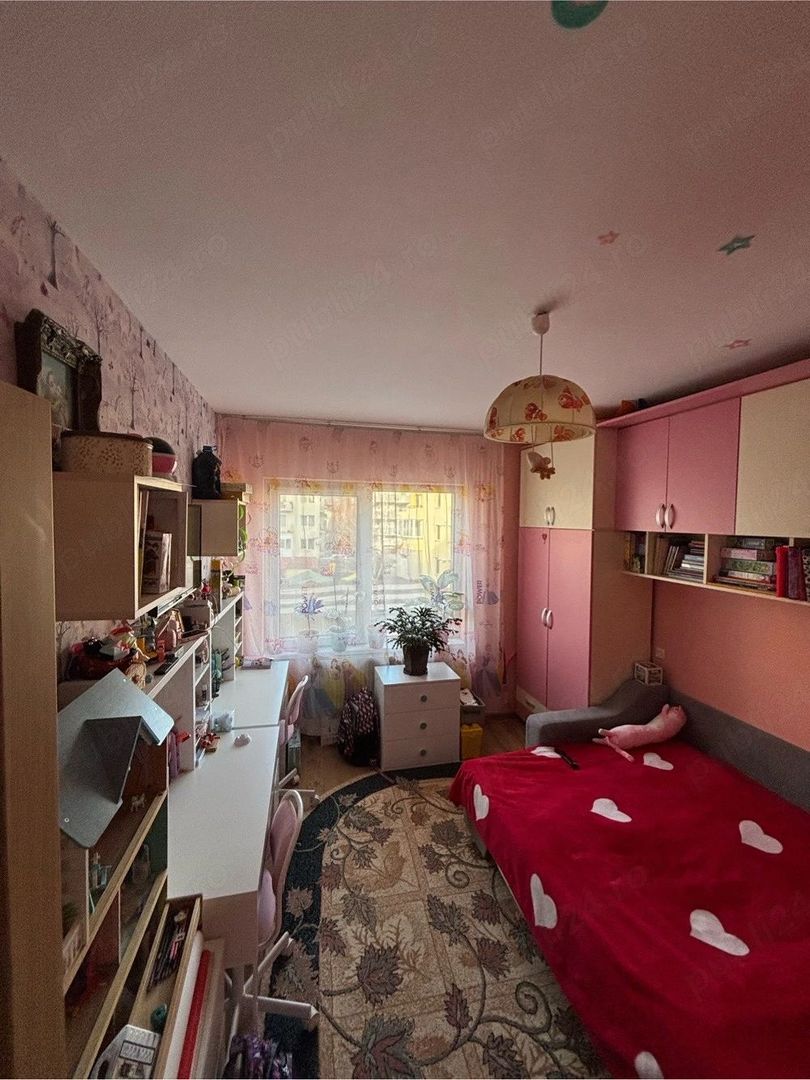 Vand apartament 3 camere | 64 mp | Etaj 1 | Parcare inclusă | Proprietar - Poză 5