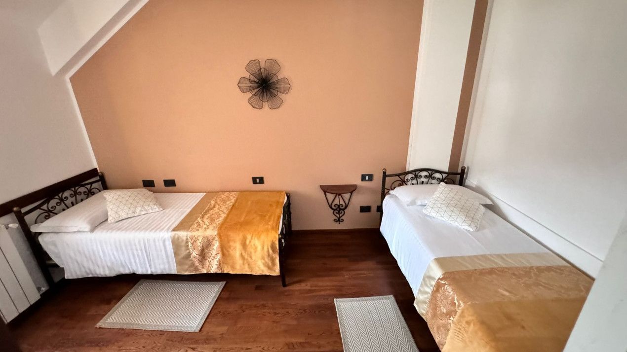 Casa de vacanta-pensiune - Poză 21