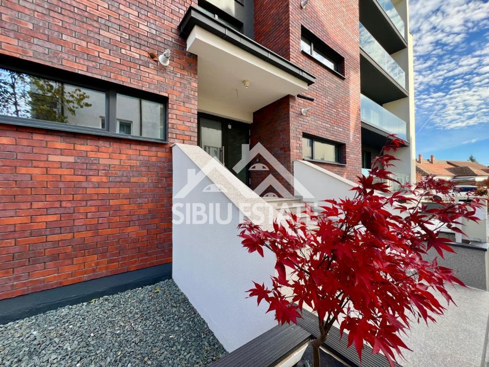 Apartament 3 camere, 2 bai Sibiu central Imobil Top lift garaj boxa - Poză 18