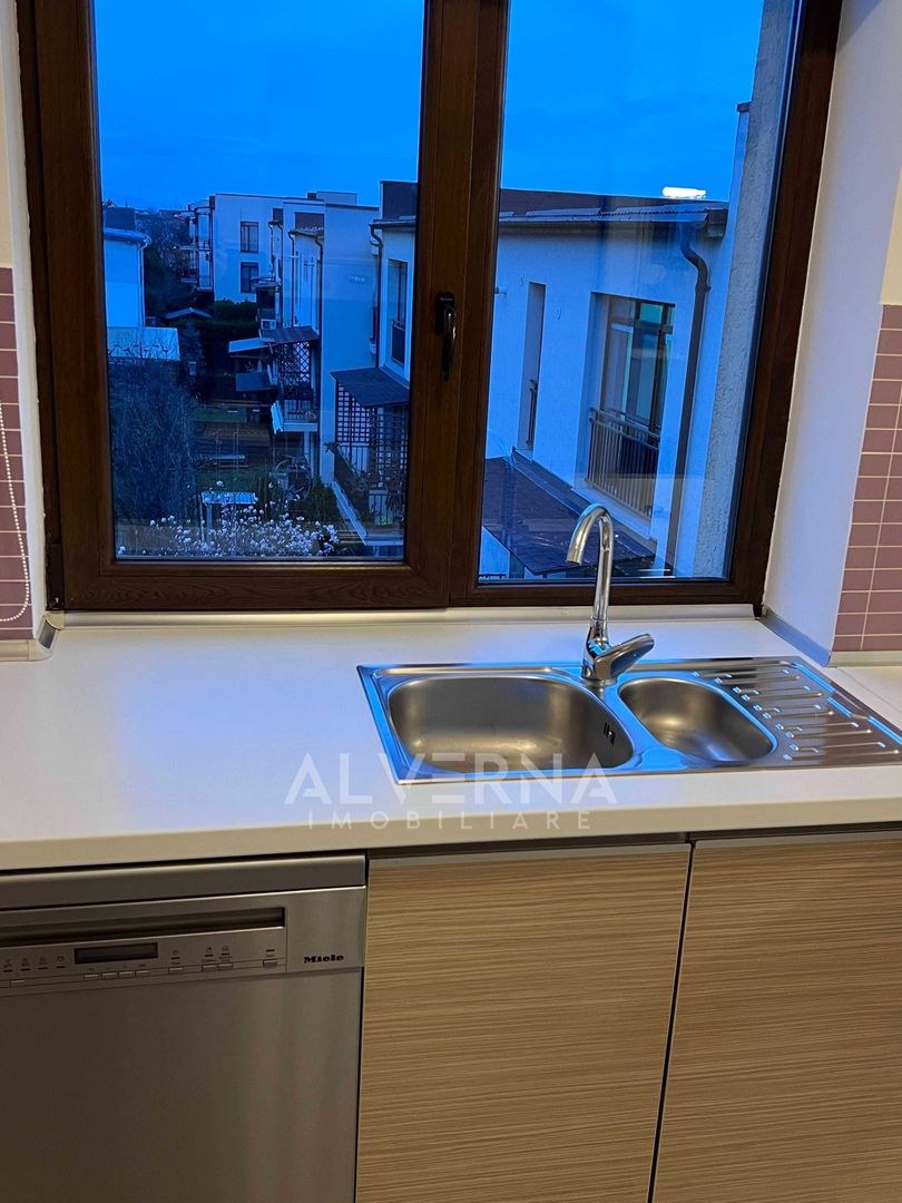 Apartament 3 camere | 80mp + balcon | garaj + parcare | PET  Europa - Poză 8