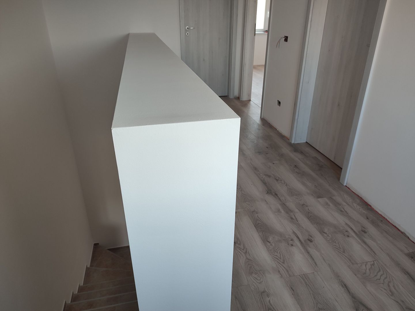 Sacalaz, 1/2 Duplex pe Etaj, 4 Camere,2 Bai,Terasa Acoperita - Poză 12