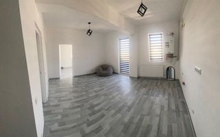 Apartament 3 camere cu terasă generoasă și garaj inclus. - Poză 2