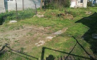 Teren intravilan.Suprafata 1200 mp.Localitatea Moreni.Str. Eroilor  16 - Poză 3