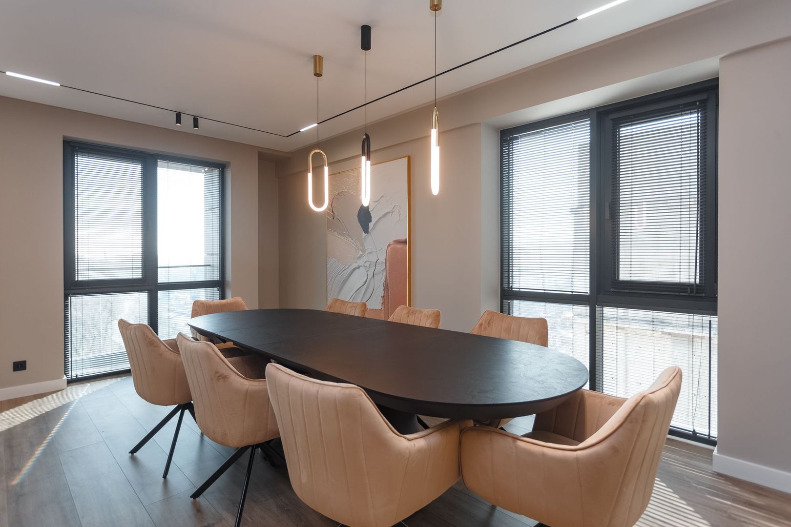 De închiriat apartament, 2 dormitoare, str. Teatrală 3, Centru. - Poză 22