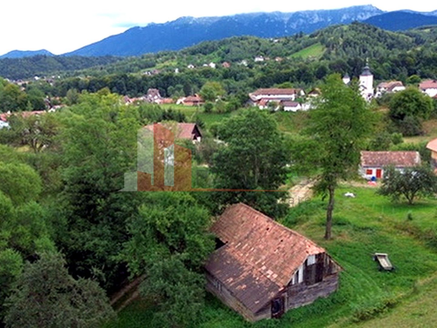 Teren de investiție în Moieciu, lângă Castelul Bran – 11.381 mp, vedere Bucegi - Poză 1