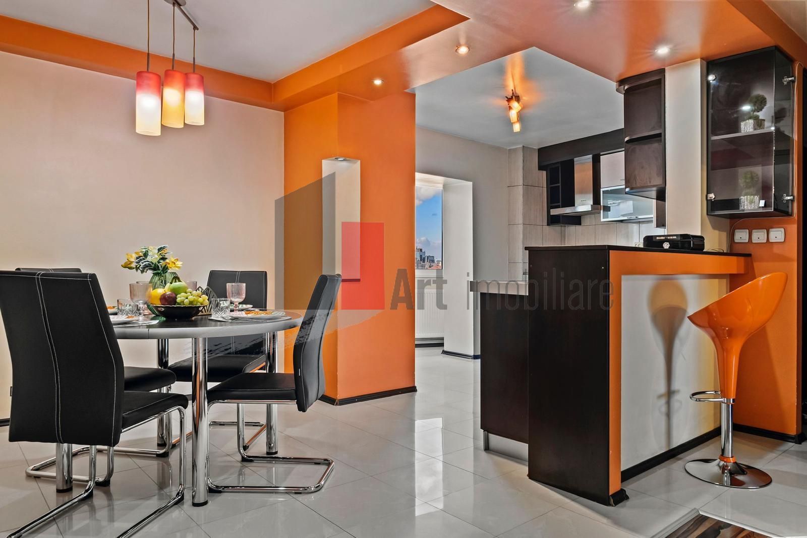 APARTAMENT  DE  4 CAMERE UNIRII - Poză 15