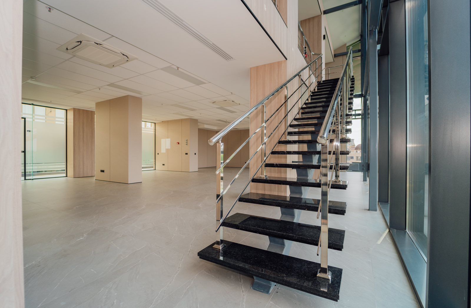Spațiu Comercial Premium CHIRIE – 170 m² - Poză 7
