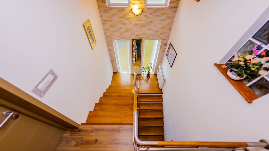 De Vanzare Vila Complet Utilata/Mobilata/Dealul Florilor Baia Mare - Poză 8