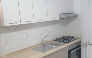 Schimb casă în Iași Cantemir zonă centrală, renovată, curată, - Poză 3