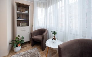 Apartament modern cu 3 camere, etaj 1, comision 0 - Zona Tractorul - Poză 10