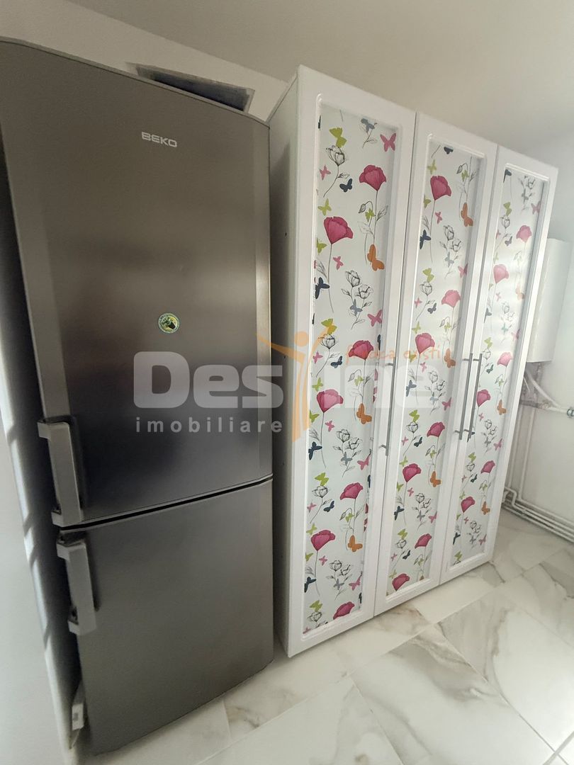 Apartament de inchiriat 3 camere, central Campina! - Poză 15