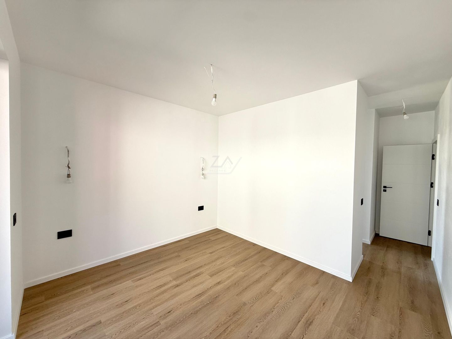 Ap pe 2 niveluri. 4 camere, 2 bai. 2 locuri de parcare. - Poză 6