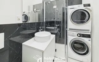 Elegant, finisaje premium, locație deosebita - 3 camere  în Bălcescu - Poză 15