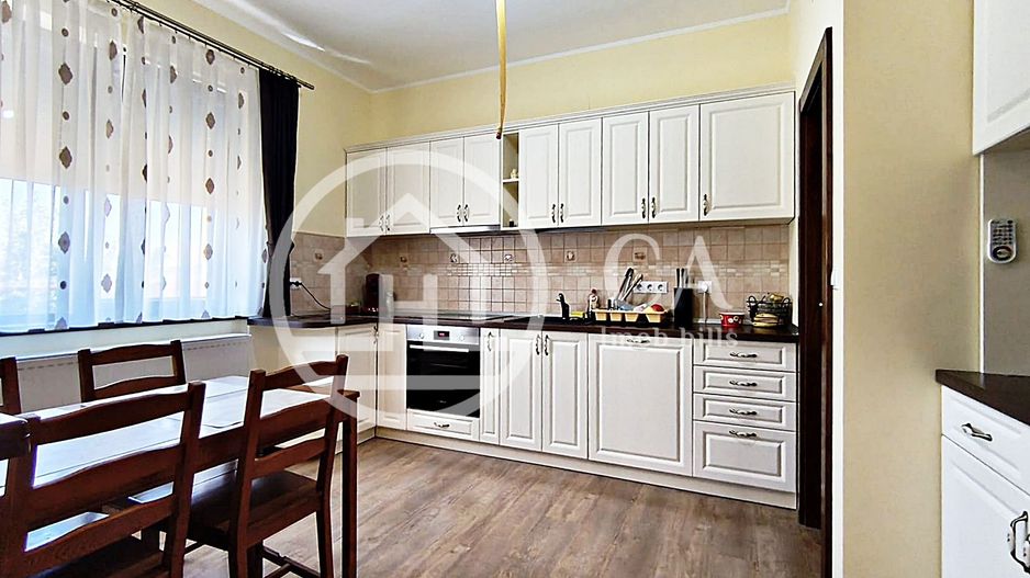 Casă de vânzare cu 4 camere în Cihei, Bihor - Poză 4