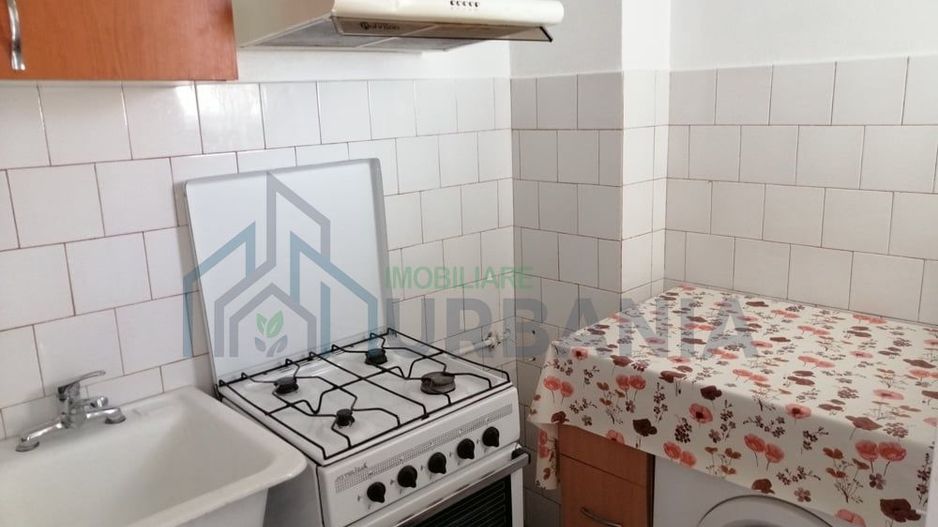 Garsonieră mobilată și utilată de închiriat în Nicolina, aproape de Palas Mall - Poză 3