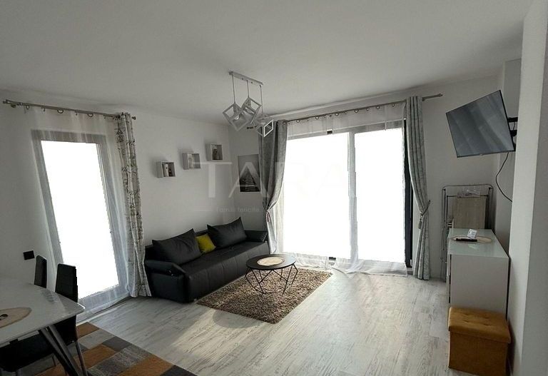 Apartament cu 2 camere  - Zona Eroilor - Poză 2