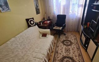 Decomandat 3 Camere Apartament Etajul 2 Spatios Etajul 2 Giurgiului - Poză 3