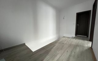 Duplex cu 5 camere, bucatarie inchisa, la cheie | Giarmata - Poză 12