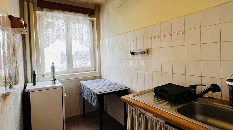 De inchiriat Apartament 4 camere Zona Girocului - Poză 6