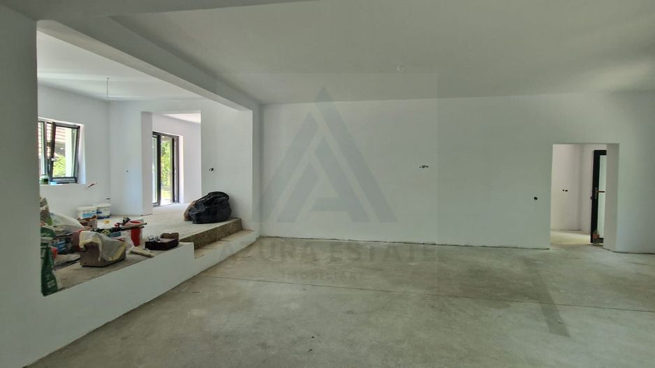 Casa individuala premium 236 mp utili si teren 1200 in Cisnadioara - Poză 7