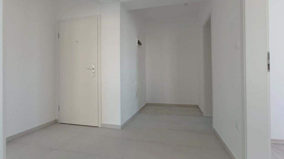 Oferim spre vanzare apartament 2 camere modern cu pereti retractabili - Poză 7