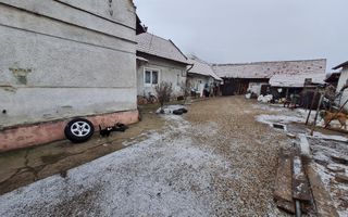 Casa 5 Camere, 143 mp + Anexa 65 m, Teren 1061 mp, Centru - Poză 3