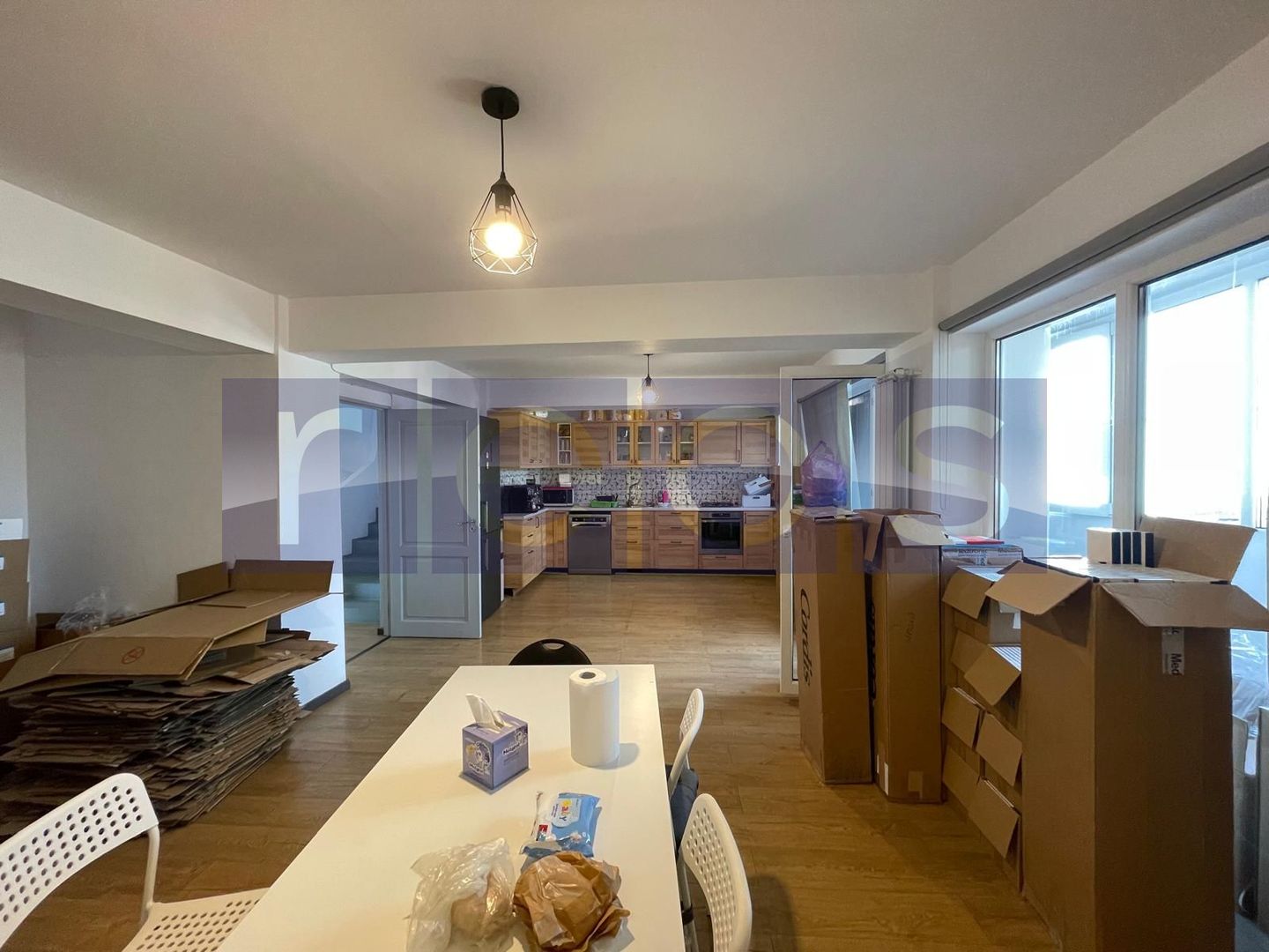VANZARE | VILA DEOSEBITĂ | ZONA PARC CIRCULUI BARBU VACARESCU | 450MP - Poză 18