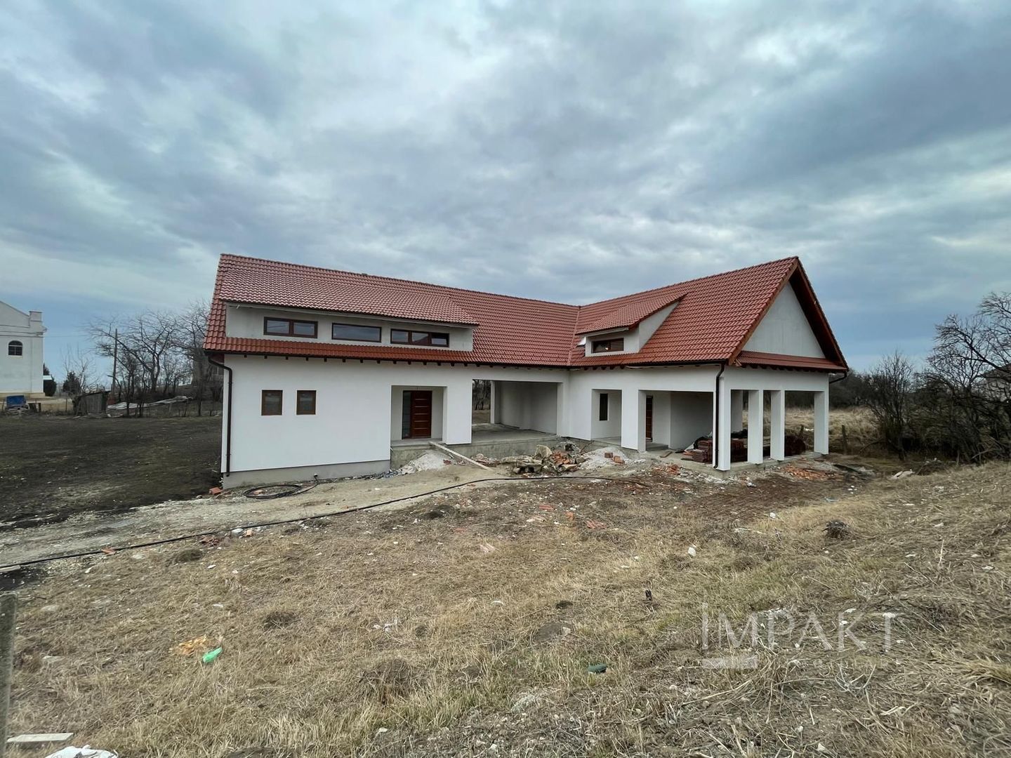 Duplex semifinisat de vanzare in Aiton – 148 mp, teren 800 mp - Poză 1