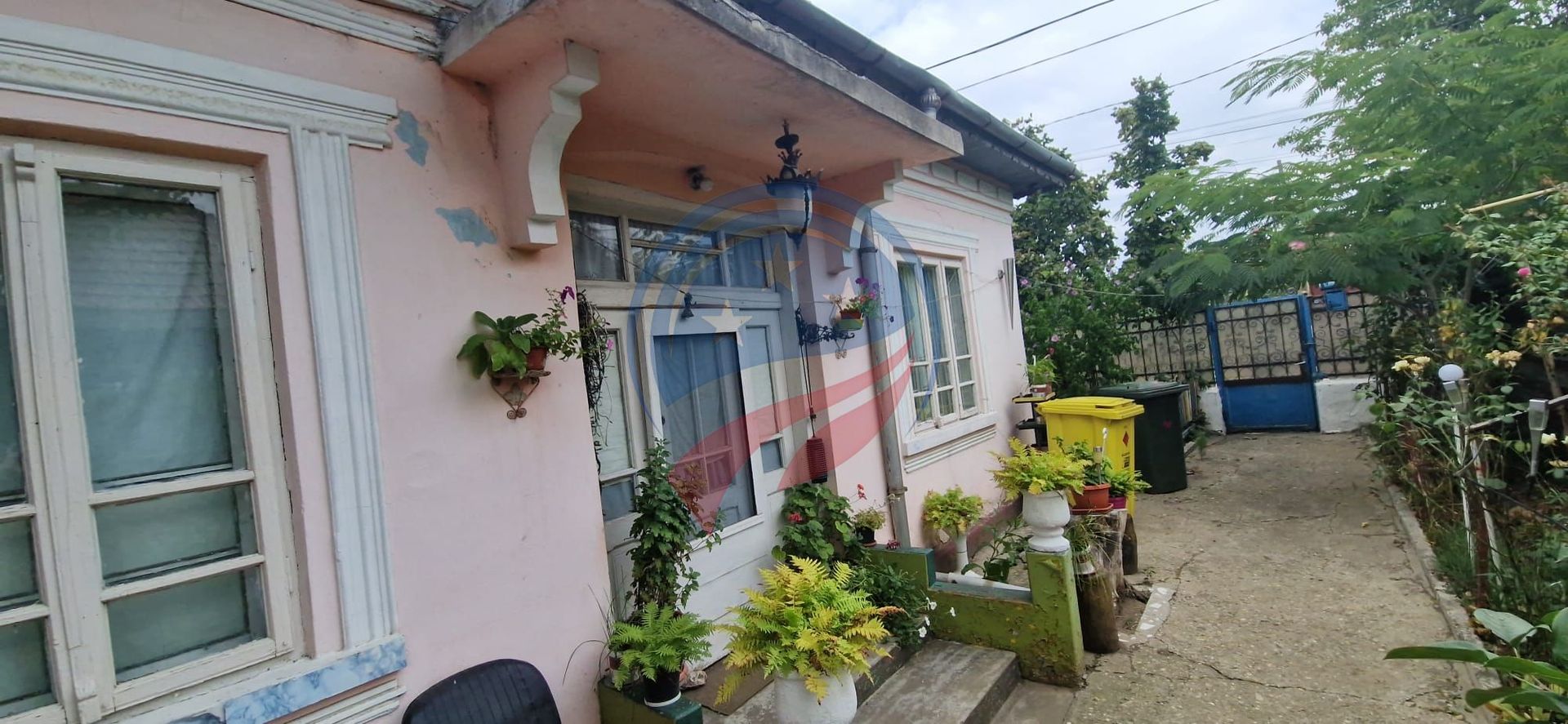 Casă parter cu teren generos de 595 mp, în Șimnicul de Jos – Craiova - Poză 3
