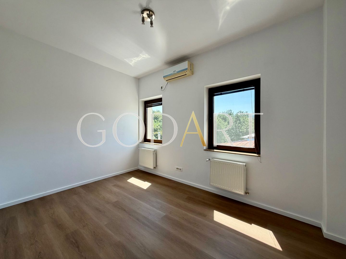 Penthouse cu terasă și vedere către parc | Vilă Art Deco–Bauhaus - Poză 12