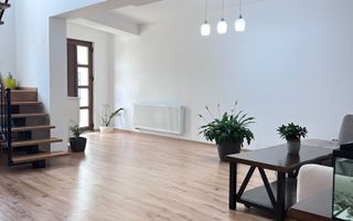 Casa cu garaj in Dumbravita - Poză 3