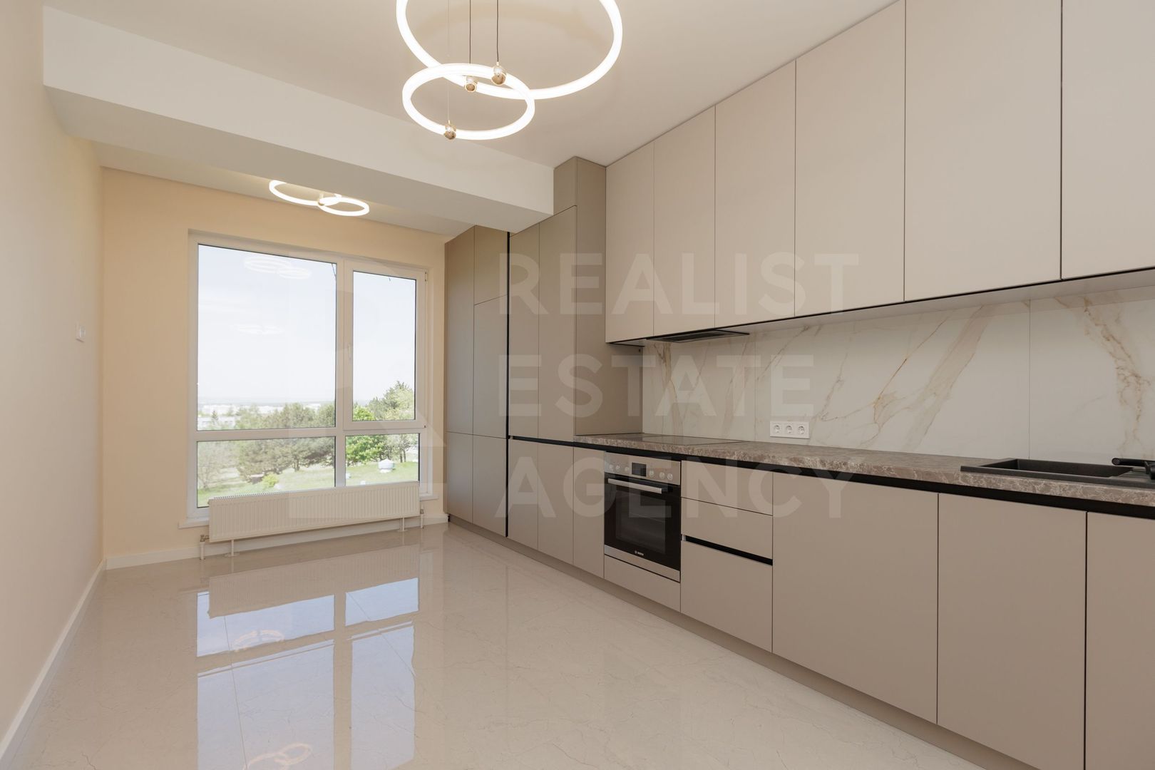 Vanzare, apartament, 2 camere, bd. Mircea cel Bătrân, Ciocana - Poză 1