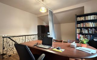 Vila spatioasa cu vedere spre lac Corbeanca - Poză 25